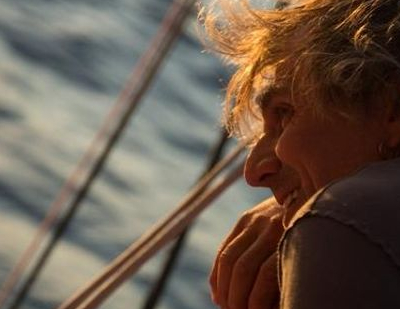 Turning Tide - Zwischen den Wellen